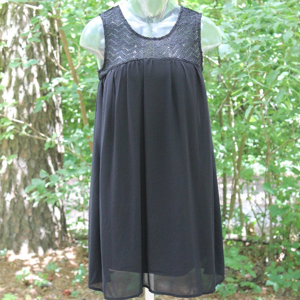 One Clothing Los Angeles Flowy Dress Tunic Sz S NWT Cocktail Evening Dress Black